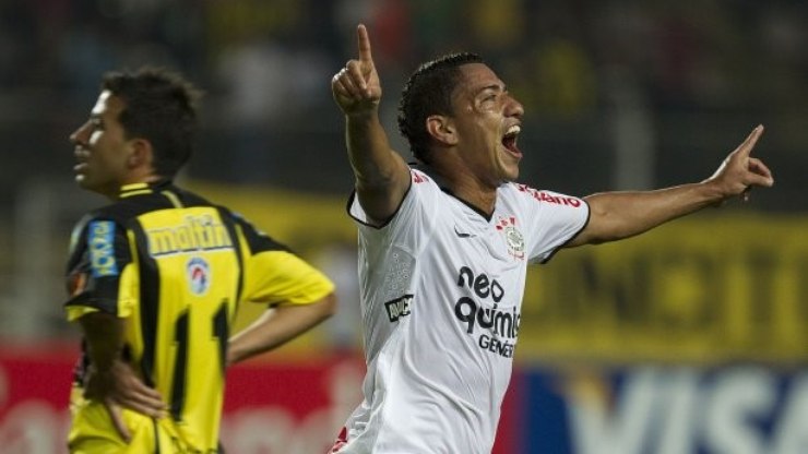 Corinthians iniciou Libertadores histórica na Venezuela;
relembre
