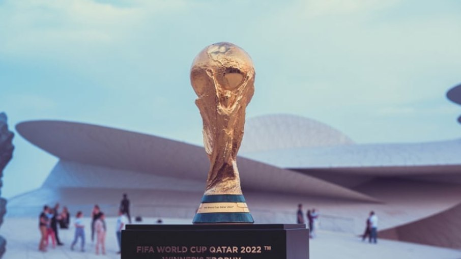Ex-presidente da Fifa assume erro em escolha do Qatar como sede da Copa do Mundo