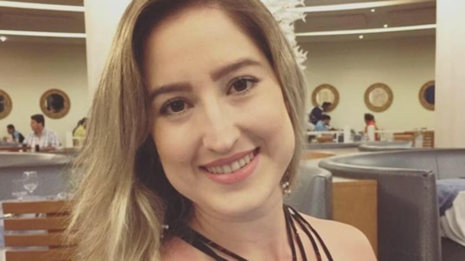 A professora Larissa Rodrigues, que morreu envenenada em Ribeirão Preto, SP A professora Larissa Rodrigues, que morreu envenenada em Ribeirão Preto, SP