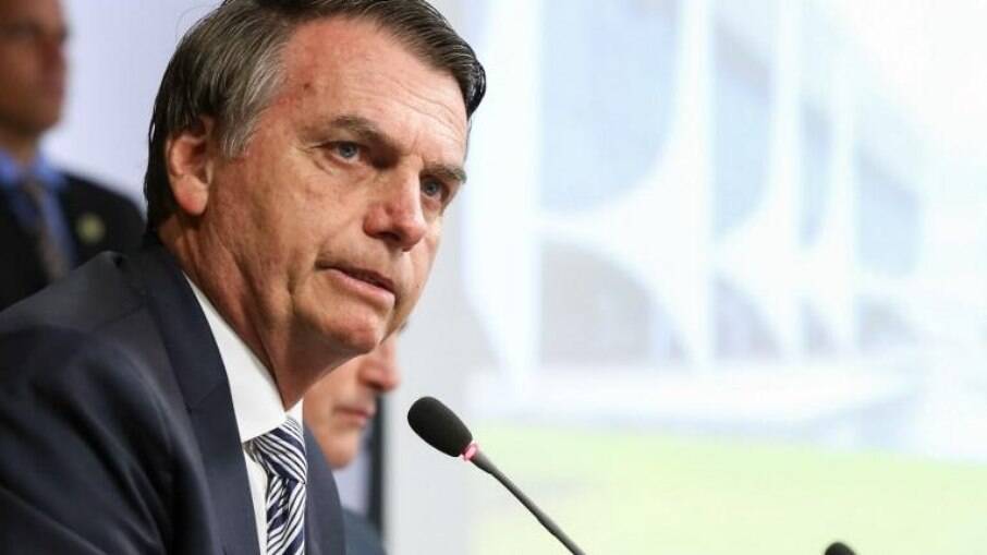 Para não desagradar o Centrão, Bolsonaro repete 2019 e sinaliza com sanção do 'fundão'