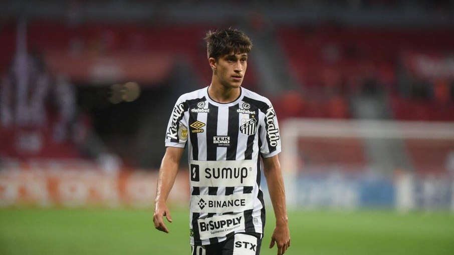 Gabriel Pirani está de volta ao Santos