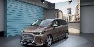 Mercedes VLE quer reinventar a van de luxo elétrica