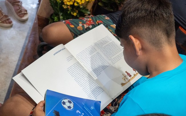 Vaga Lume indica livros sobre crise climática infantil
