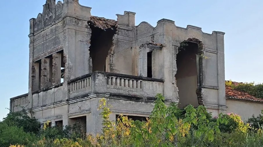 Cococi, cidade fantasma no Ceará 