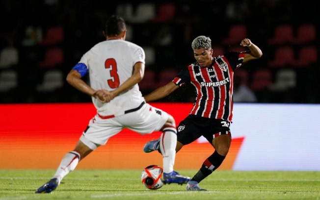 São Paulo está próximo de acertar venda de William Gomes ao Porto, segundo jornalista
