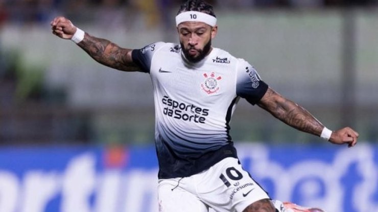 Memphis Depay aparece na pré-lista da Holanda para disputa da Liga das Nações