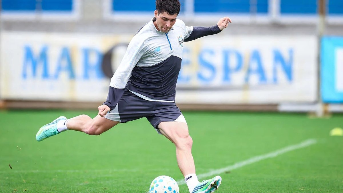 Grêmio perde Nardoni e João Borne por lesão antes de jogo no Brasileirão