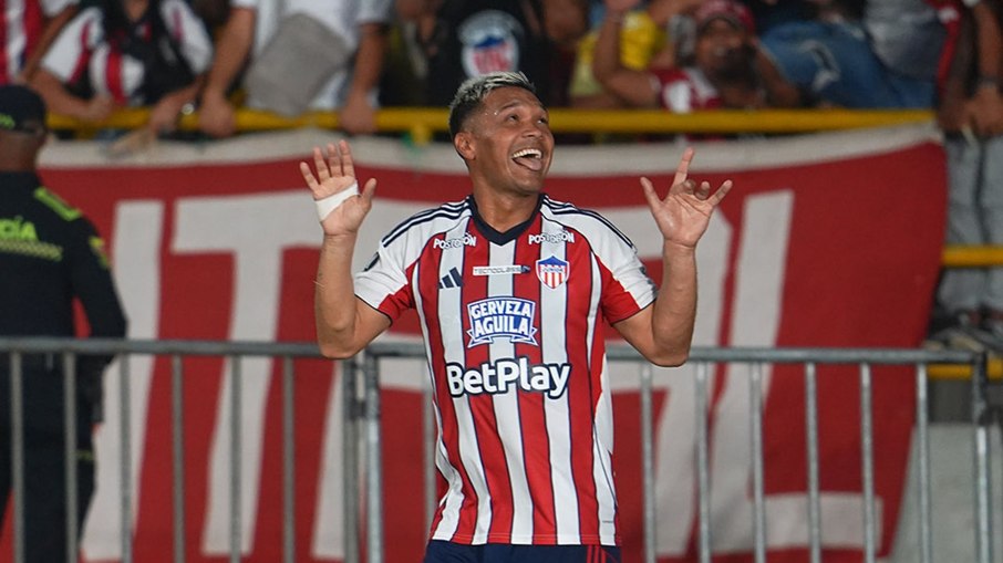 Teo Gutiérrez fez o gol do Barranquilla Teo Gutiérrez fez o gol do Barranquilla