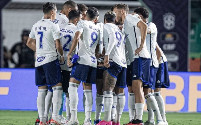 Cruzeiro contesta arbitragem contra o Goiás em ofício à CBF: ‘erro grotesco’