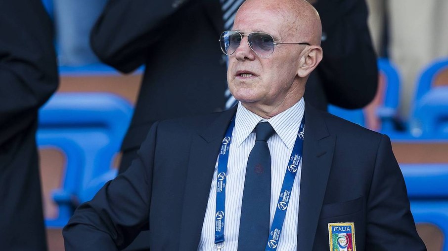 Arrigo Sacchi foi gestor das castegorias de base da seleção italiana entre 2010 e 2014 Arrigo Sacchi foi gestor das castegorias de base da seleção italiana entre 2010 e 2014