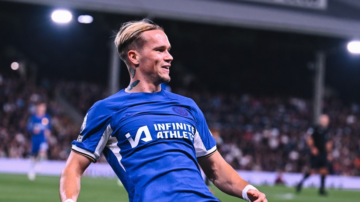 Mykhailo Mudryk trocou o futebol pelo atletismo, diz jornal