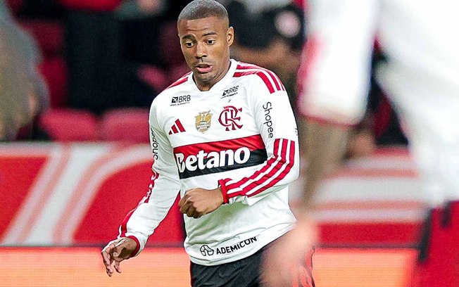 Nico De la Cruz em treino desta terça-feira (6/10) no Flamengo