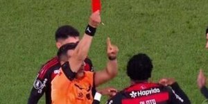 "Absurdo": jornalistas detonam expulsão de Plata contra o Racing