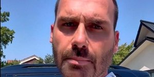 VÍDEO: Eduardo Bolsonaro culpa Moraes e PF por assalto à família