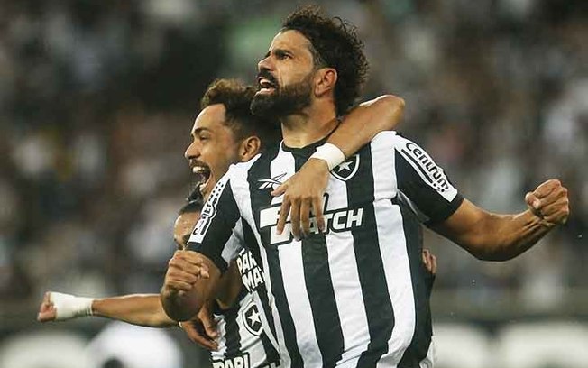 Diego Costa foi o destaque na última vitória do Botafogo no Niltão 