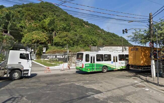 Com o fim da passagem, os caminhões com esses destinos deverão sair da Rua Júlia Ferreira/Dr. Zelnor P. Magalhães e acessar a Ponte Vereador Marcus de Rosis. 