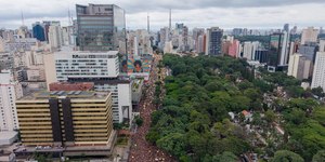 Acadêmicos do Baixo Augusta reúne 1,5 milhão de foliões em SP