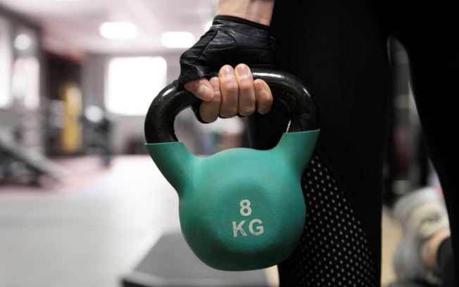 Kettlebell ganha espaço em treinos funcionais Kettlebell ganha espaço em treinos funcionais