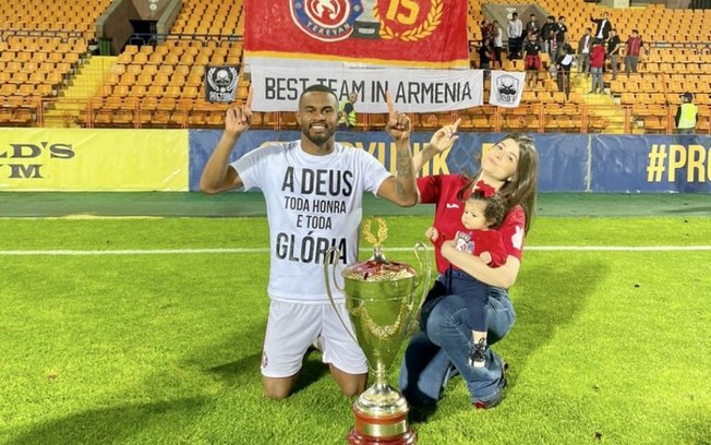 Após cinco meses desempregado, lateral dá volta por cima e conquista título do Campeonato Armênio