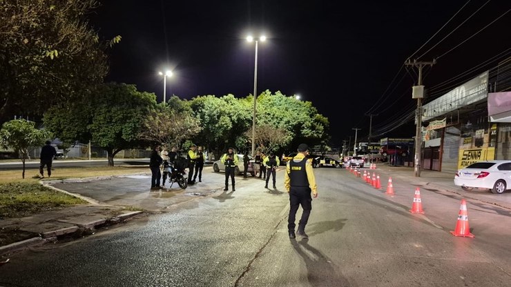 Blitz do Detran-DF em Ceilândia flagra sete motoristas dirigindo alcoolizados