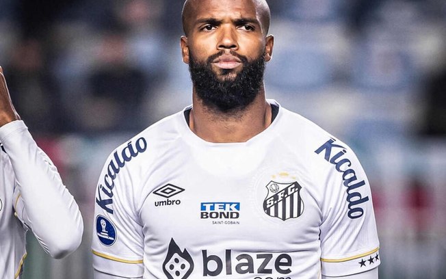 Messias só entrou em campo uma vez em 2024