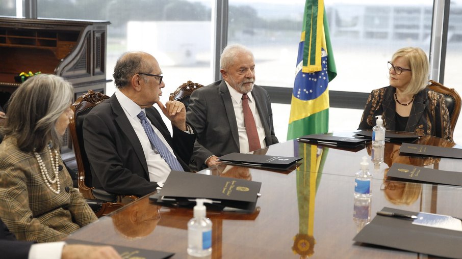 Presidente eleito Luiz Inácio Lula da Silva (PT) em encontro com ministros do Supremo Tribunal Federal (STF)