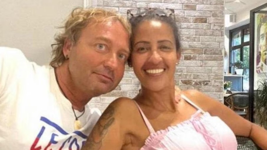 Adilma e seu último namorado, Fabio Ravasio, que morreu em 2024 Adilma e seu último namorado, Fabio Ravasio, que morreu em 2024