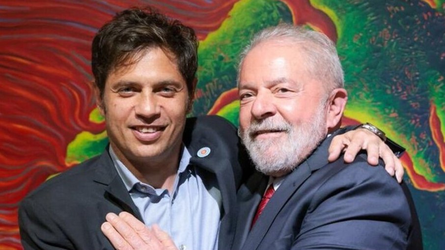 Axel Kicillof busca se viabilizar como candidato à presidência da Argentina