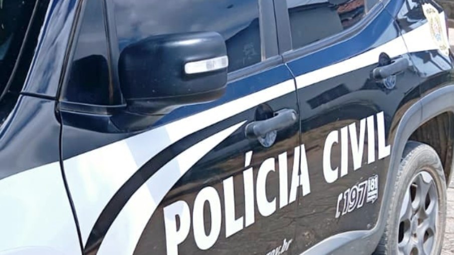 A Polícia Civil de Minas Gerais indiciou o homem pelo crime de maus-tratos aos animais A Polícia Civil de Minas Gerais indiciou o homem pelo crime de maus-tratos aos animais
