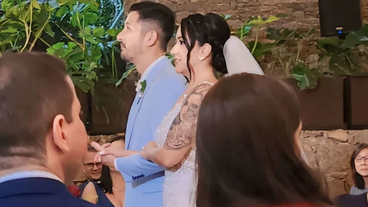 Fábio e Bruna entram no casamento 