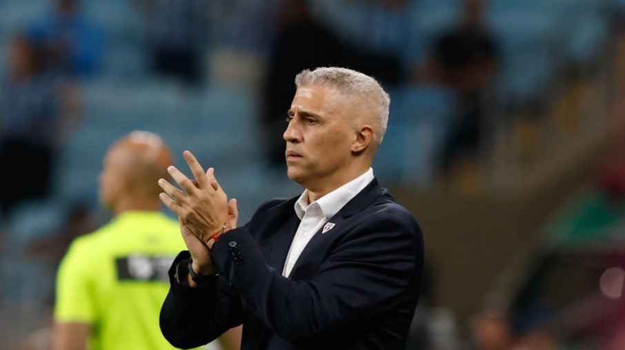 Crespo motivador na derrota so São Paulo para o Grêmio