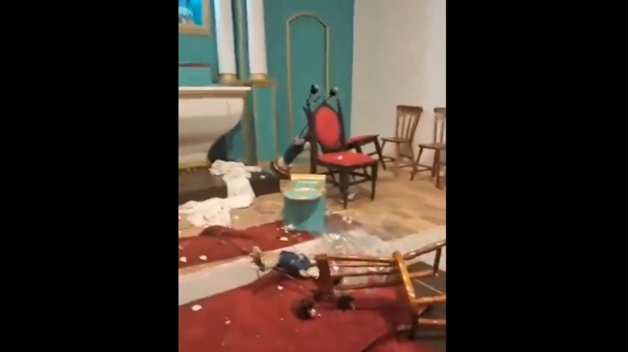Igreja do Quadrado de Trancoso é invadida e vandalizada Igreja do Quadrado de Trancoso é invadida e vandalizada