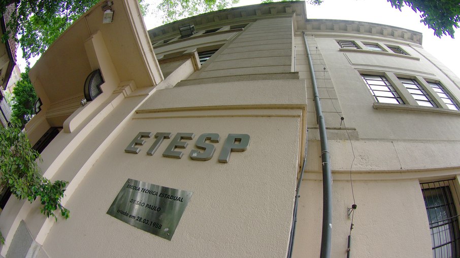 Escola Técnica Estadual de São Paulo (Etesp), no Bom Retiro. Escola Técnica Estadual de São Paulo (Etesp), no Bom Retiro.
