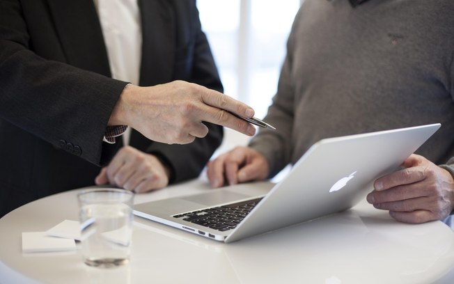 Especialista orienta empresas sem gestão financeira Especialista orienta empresas sem gestão financeira