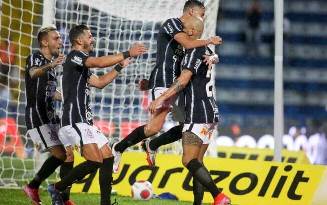 Corinthians encerra longo jejum sem vitórias jogando longe da Neo Química Arena