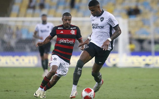 Flamengo e Botafogo medem forças no Brasileirão