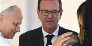 Eduardo Paes convida Papa para evento no Rio; saiba quando