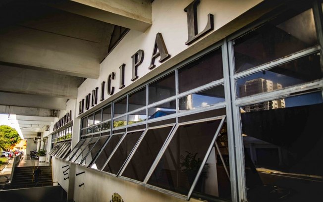 Site da Prefeitura de Araçatuba sai do ar e hacker assume autoria de ataque Site da Prefeitura de Araçatuba sai do ar e hacker assume autoria de ataque