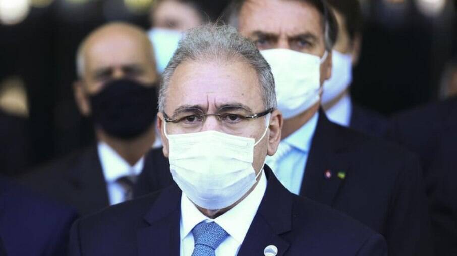  Ministro da Saúde Marcelo Queiroga e o presidente Jair Bolsonaro