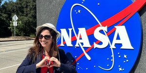 De Recife à NASA: conheça brasileira que gerencia dados do espaço