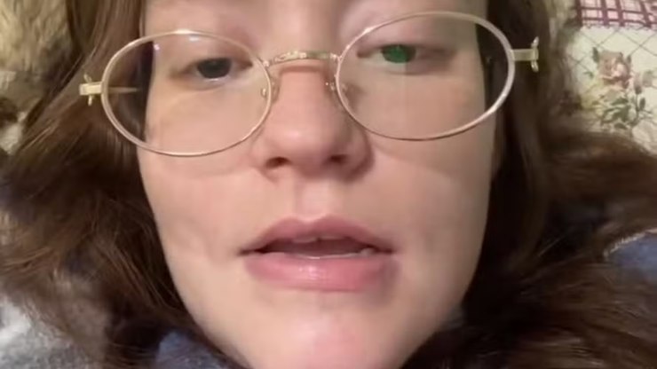 Ap%C3%B3s%20falha%2C%20jovem%20com%20%22pior%20dor%20do%20mundo%22%20encerra%20cirurgias