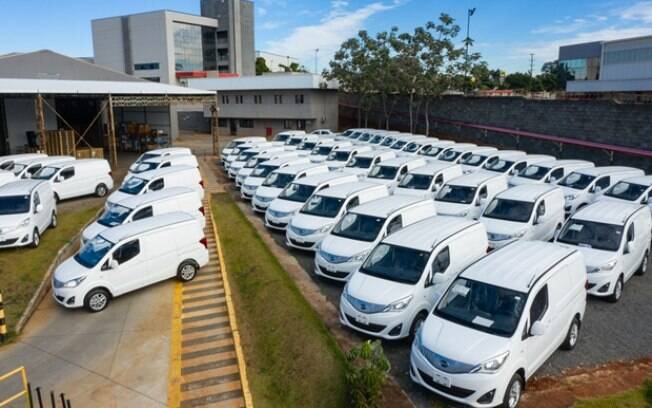 Emplacamento de veículos elétricos bate recorde no Brasil no mês de junho