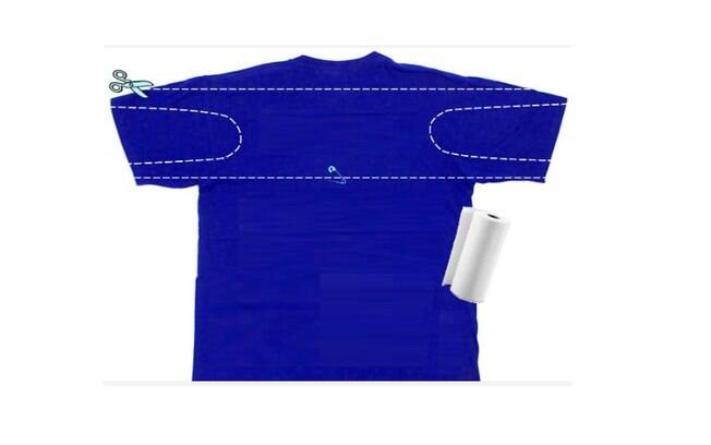 Diagrama publicado pelo Ministério da Saúde mostra como fazer uma máscara caseira com poucos materiais Máscara caseira / camiseta