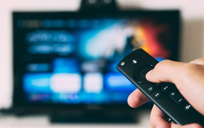 TV paga poderá ser distribuída na internet