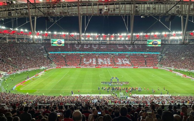 Vini Jr agradece homenagem do Flamengo no Maracanã: 'Sempre vou te amar'