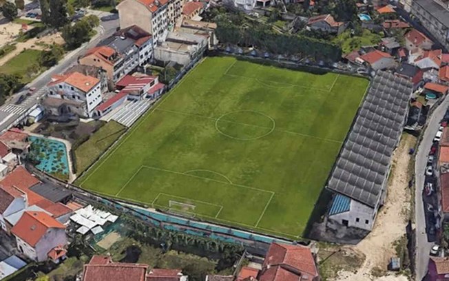 Gramado do Estádio de Balaídos não tem condições depois de ser atingido por um fungo Gramado do Estádio de Balaídos não tem condições depois de ser atingido por um fungo