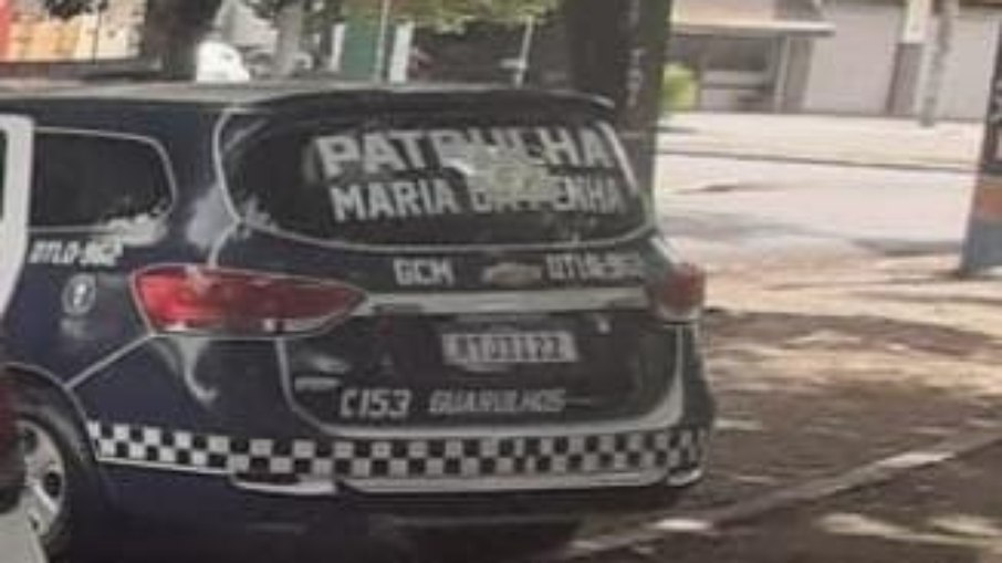 A mãe da vítima acionou a equipe e informou que o agressor estava a cerca de 40 metros da casa de sua filha. A mãe da vítima acionou a equipe e informou que o agressor estava a cerca de 40 metros da casa de sua filha.