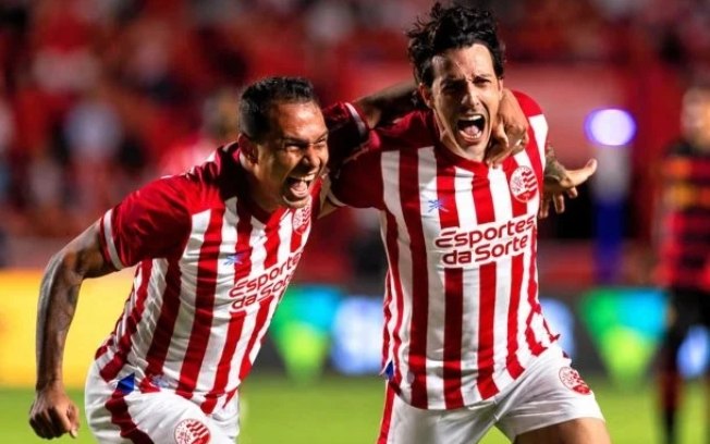 Náutico vence o Clássico dos Clássicos Náutico vence o Clássico dos Clássicos