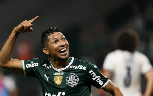 Palmeiras trava saída de Rony e bate o pé para a manutenção dos titulares