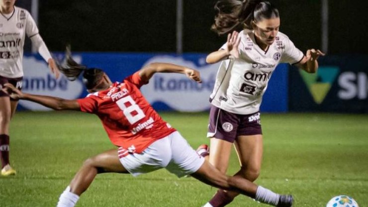 Inter%20leva%20virada%20da%20Ferrovi%C3%A1ria%2C%20que%20entra%20no%20G4%20do%20Brasileir%C3%A3o